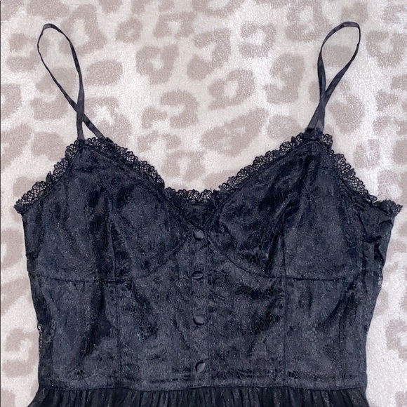 LBD - Picture 2 of 2